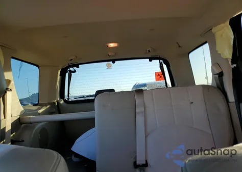 2005 Mercury Mariner из США, поврежденный, VIN 4M2CU56175DJ16949